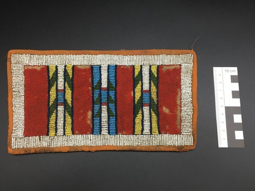 Perlenstickerei beaded panel - /,